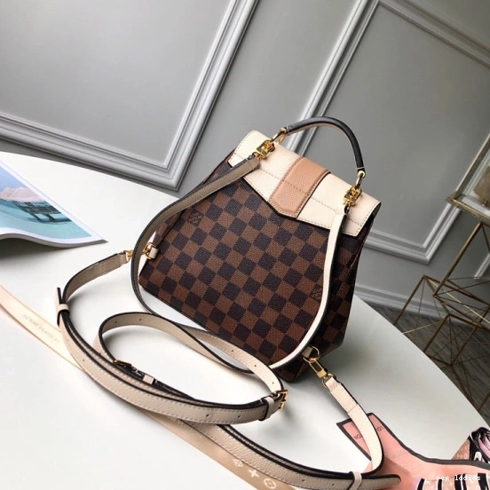 Cheap Clapton Backpack Louis Vuitton 0811